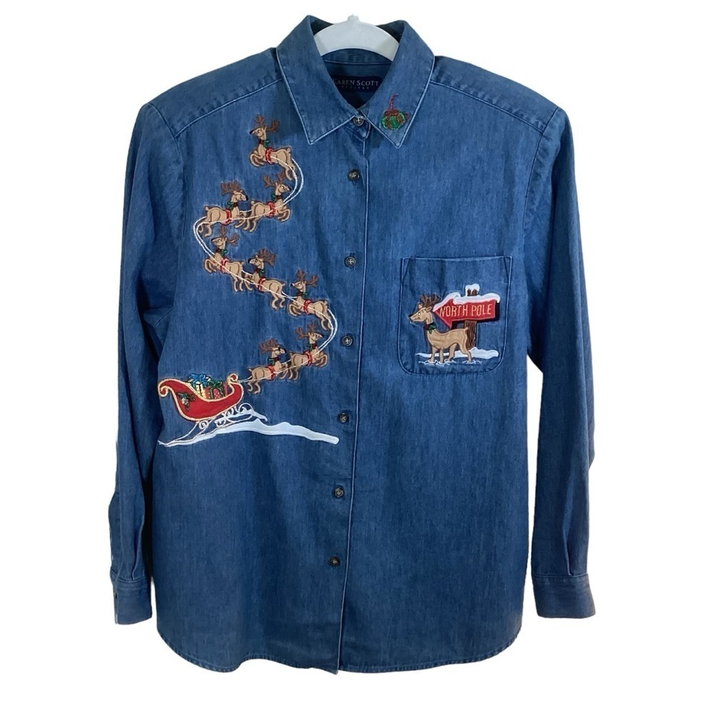Karen Scott Women’s Denim Long Sleeve Button Up Christmas Shirt.  Size PM